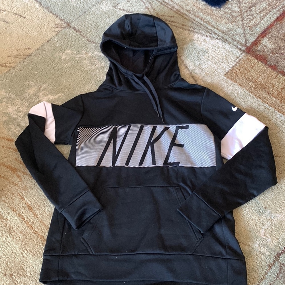 Nike dri-fit hoodie